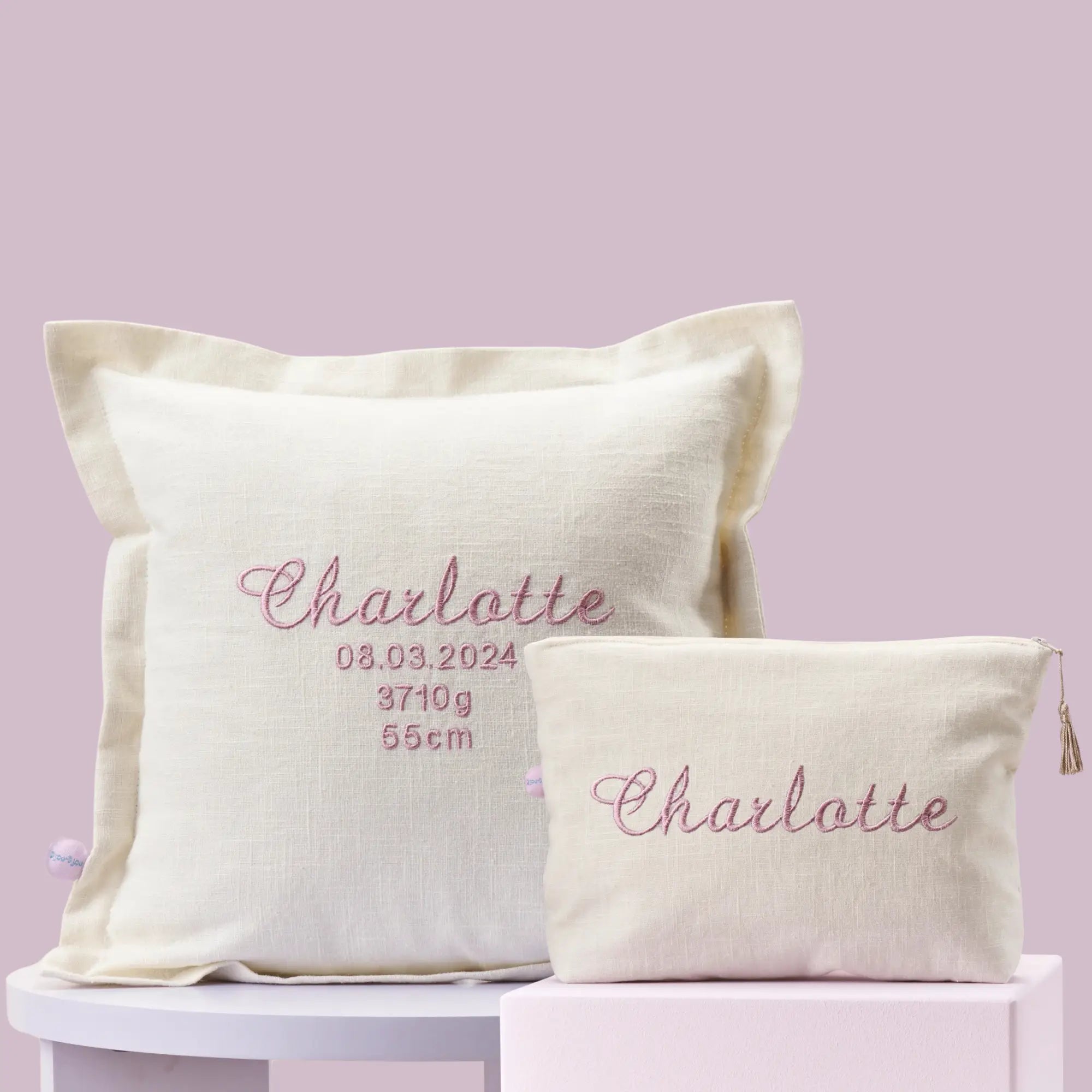 Geschenkset – personalisiertes Geburtskissen & Kulturtasche zur Geburt oder Taufe