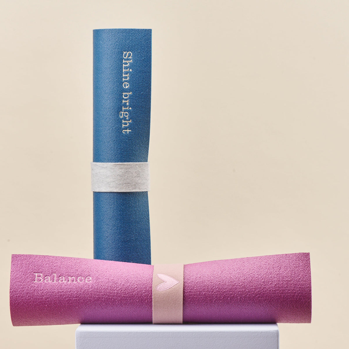 Personalisierte Yogamatte – deine Matte, dein Name, dein Logo